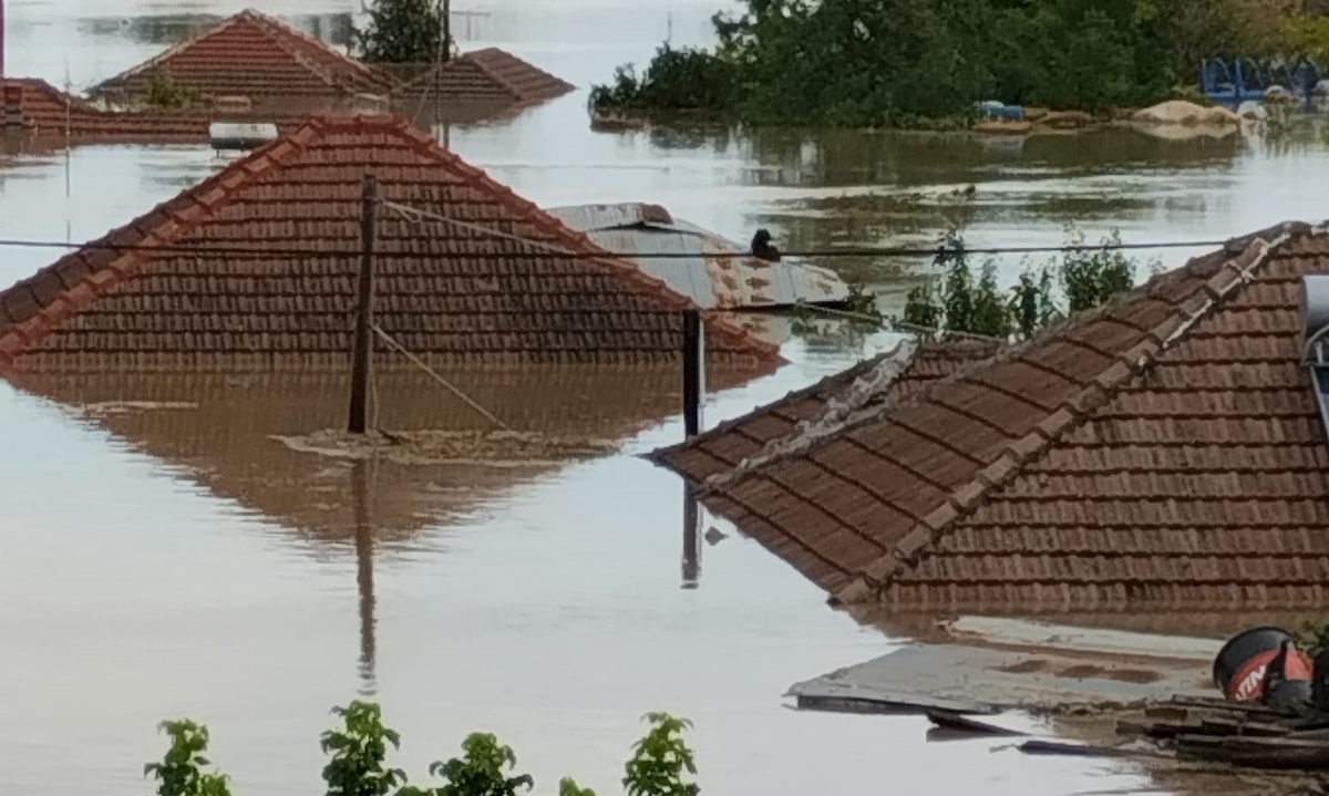 Καθυστερήσεις σε αποζημιώσεις και επιδότηση ενοικίου εννέα μήνες μετά τον «Ντάνιελ», σε εκκρεμότητα οι μετεγκαταστάσεις