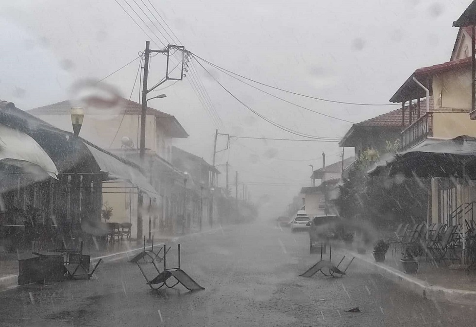 Τακούδης:  Προσοχή την Πέμπτη στην Καρδίτσα  καταιγίδα  μέχρι 80 χιλιοστά-αύριο λίβας με 40άρι στη Λάρισα (video)