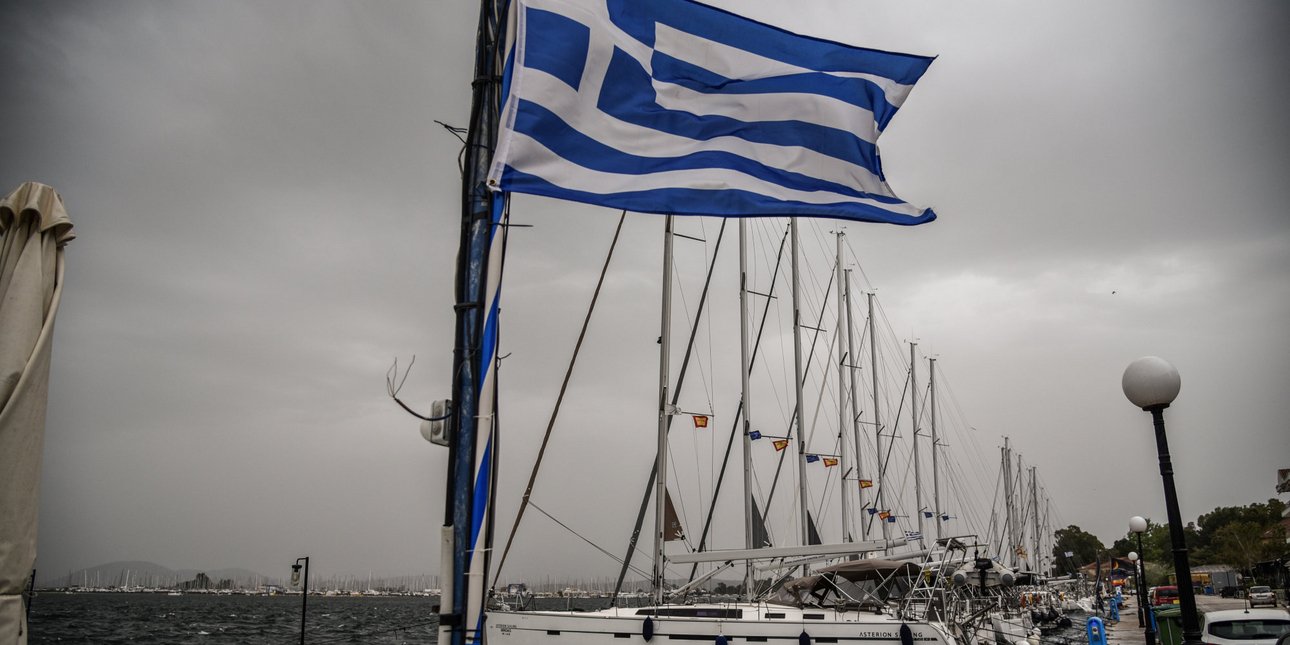 Νέο έκτακτο δελτίο επιδείνωσης καιρού: Προειδοποίηση για μπουρίνια, καταιγίδες, χαλάζι στις Σποράδες