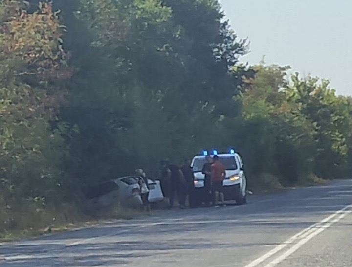 Τροχαίο έξω από τη Λάρισα: Έχασε τον έλεγχο κι έπεσε σε χαντάκι!