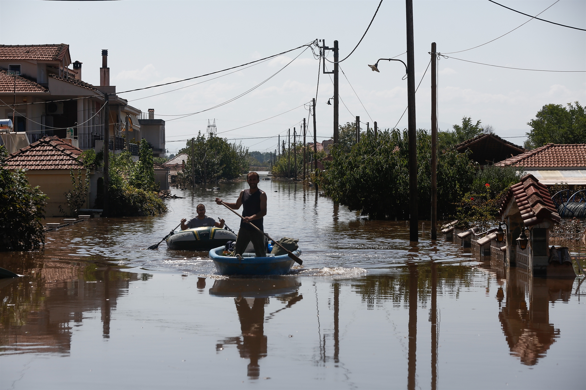 Ανησυχούν οι Θεσσαλοί για επανάληψη θεομηνιών το φθινόπωρο λόγω του παρατεταμένου καύσωνα- ο ρόλος του «θερμού Αιγαίου»