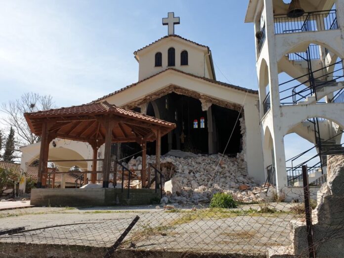 Μηνύσεις σε σεισμόπληκτους σε χωριά της Λάρισας γιατί δεν γκρέμισαν τα σπίτια τους