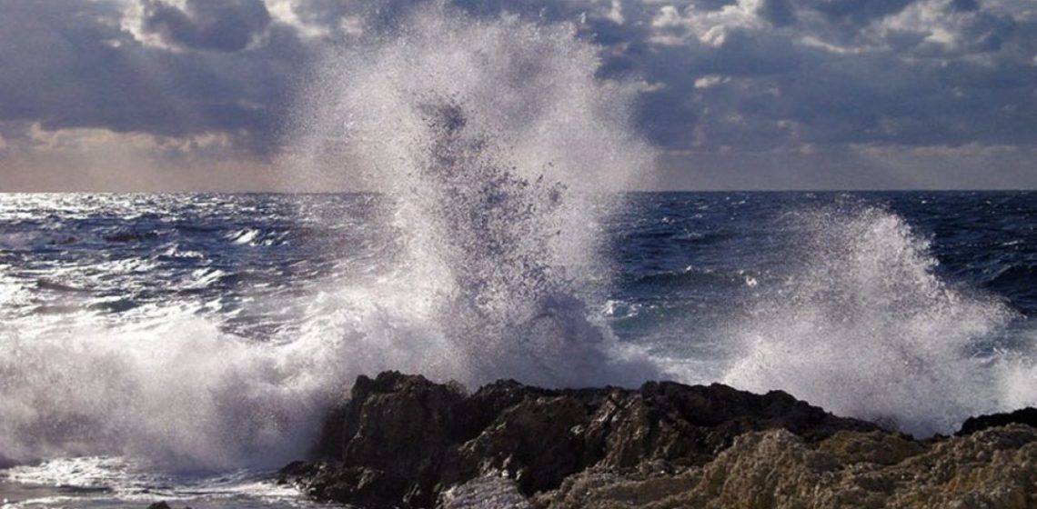 Κεντρικό Λιμεναρχείο Βόλου για επιδείνωση του καιρού: Θυελλώδεις άνεμοι από  το απόγευμα στη Θεσσαλία