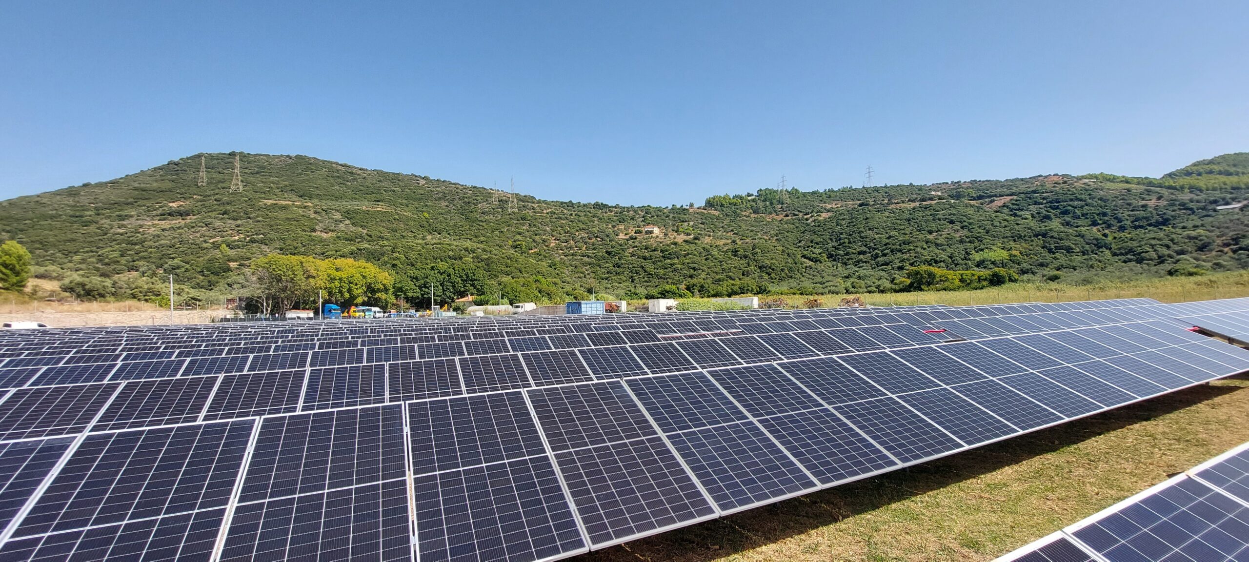 Nέο μεγάλο φωτοβολταϊκό πάρκο στη Λάρισα με αποθήκευση ενέργειας