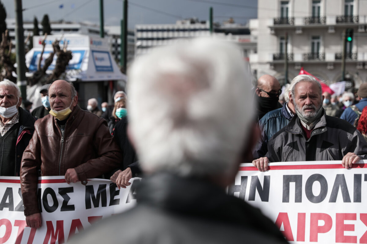 Συντάξεις: Έρχεται νέα αύξηση ορίων ηλικίας