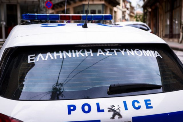 Καταγγελία σοκ στον Βόλο: 47χρονος απείλησε να σκοτώσει τους γονείς του για την περιουσία τους