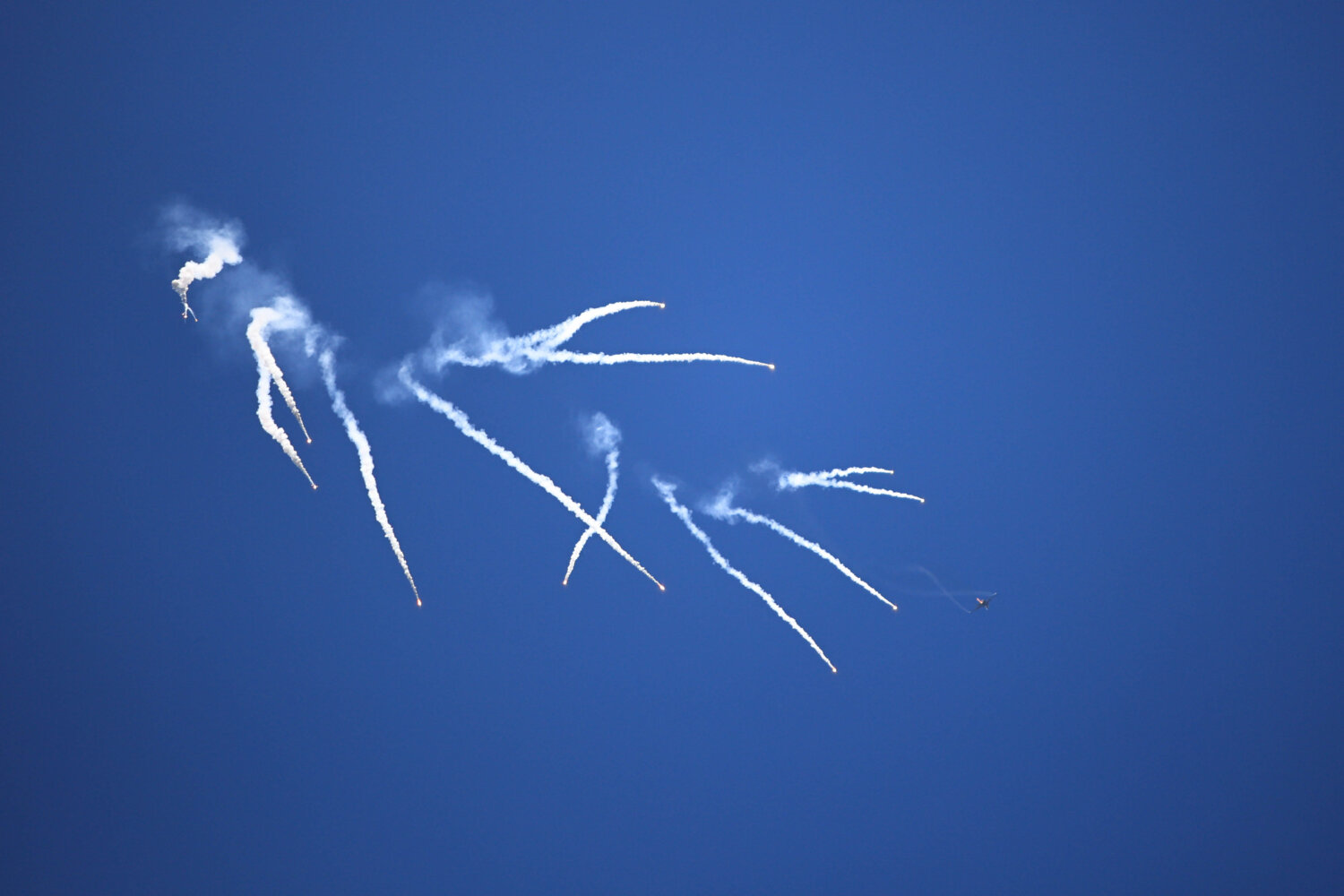 «Έσκισε τους αιθέρες» της Λάρισας το F-16 DEMO TEAM «ΖΕΥΣ» στην 110 Πτέρυγα Μάχης (ΦΩTO-video)