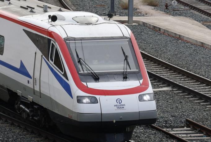 Hellenic Train: Βλάβη της επιβατικής αμαξοστοιχίας IC55 Θεσσαλονίκη – Αθήνα στο Αιγίνιο