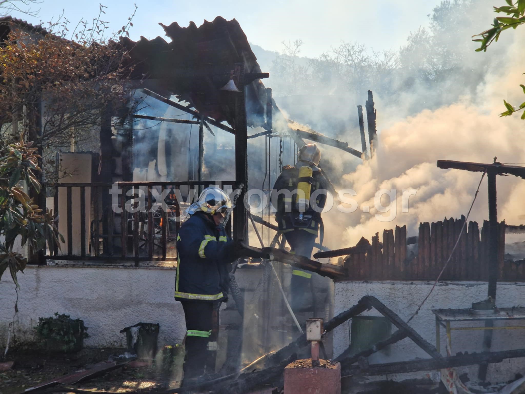 Φωτιά σε σπίτι στις Αλυκές – Μεγάλη κινητοποίηση της Πυροσβεστικής