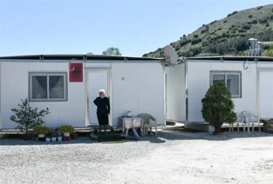 Δαμάσι Λάρισας: Κραυγή αγωνίας από κατοίκους που ζουν σε κοντέινερ τέσσερα χρόνια μετά τον σεισμό