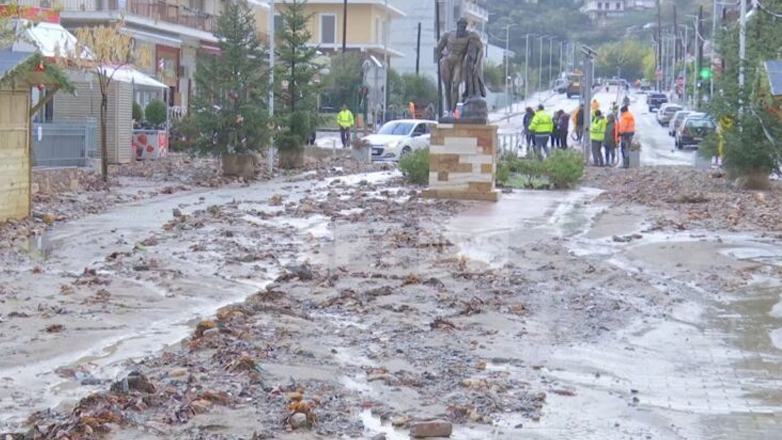 Εύβοια: Υπερχείλισαν ποταμοί, πλημμύρισαν σπίτια και έκλεισαν δρόμοι