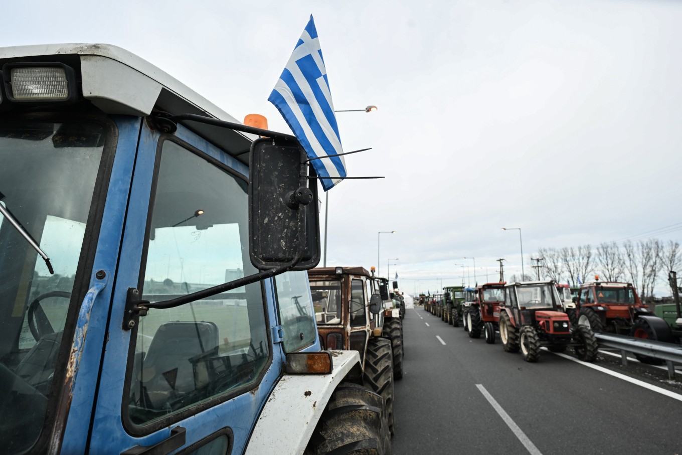 Σε Κόμβο Ε-65, Γυρτώνη στον ΠΑΘΕ και Ριζόμυλλο στην Π.Ε.,Ο Λάρισας- Βόλου αύριο τα τρακτέρ