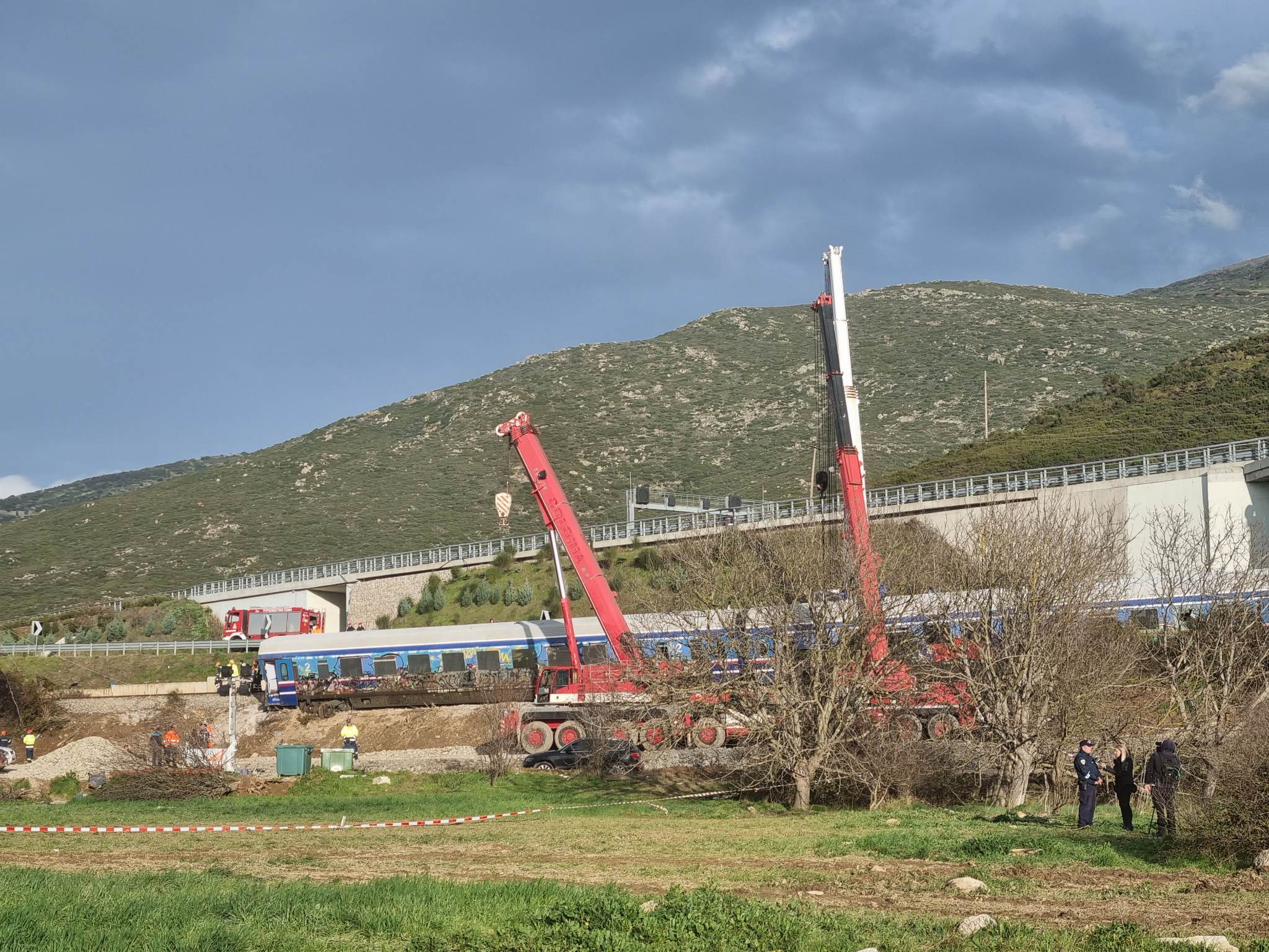 Aνοιχτό το ενδεχόμενο προανακριτικής για τα Τέμπη αφήνει η κυβέρνηση - Τα «χαρτιά του ανοίγει» απόψε ο Κυριάκος Μητσοτάκης