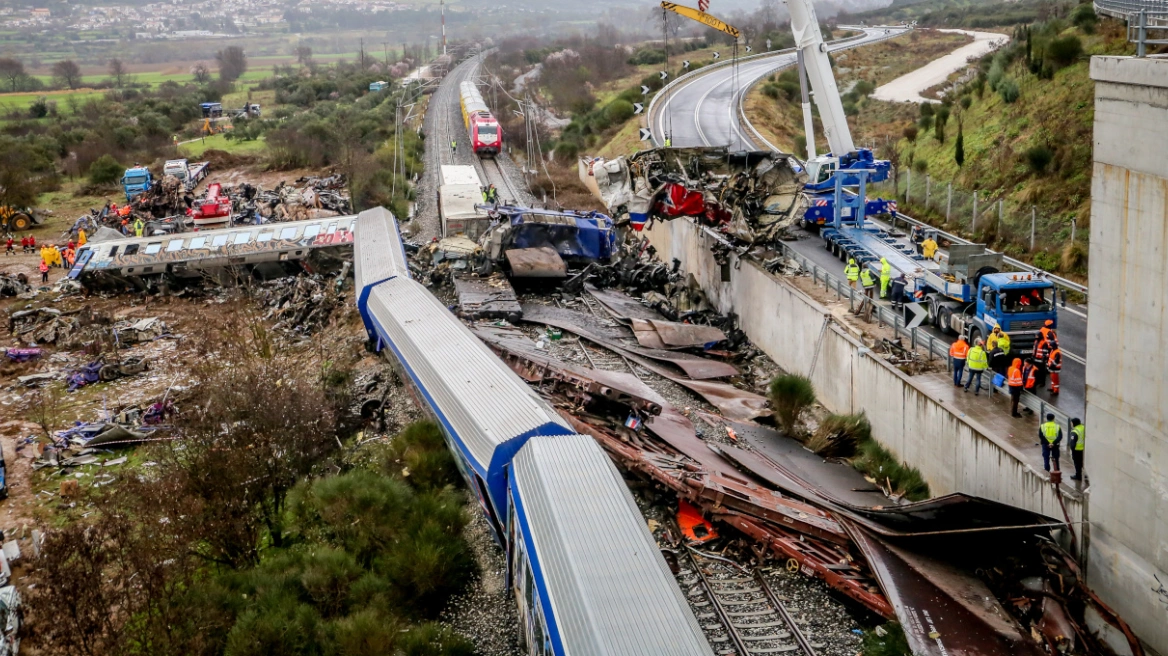 Τέμπη: Δεν υπήρξε αλλοίωση στα ηχητικά από τη νύχτα της σύγκρουσης – Το πόρισμα του ΕΜΠ