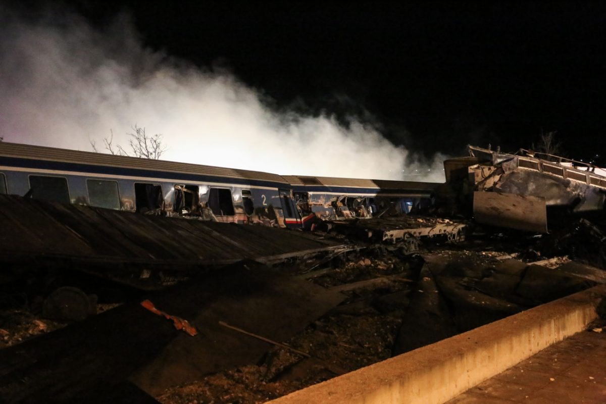 Τέμπη: Τέτοια πυρόσφαιρα δεν μπορεί να προκύψει από έλαια σιλικόνης, λέει ο Λακαφώσης