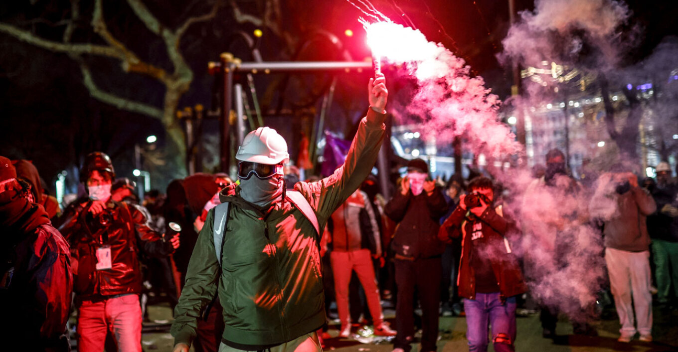 Εισαγγελείς ζητούν την προφυλάκιση του Ιμάμογλου και τεσσάρων συνεργατών του