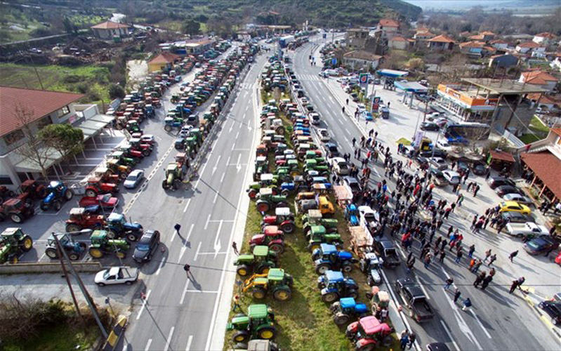 Οι ομοιότητες των κινητοποιήσεων του 1996 με τις τωρινές Οι ομοιότητες των κινητοποιήσεων του 1996 με τις τωρινές