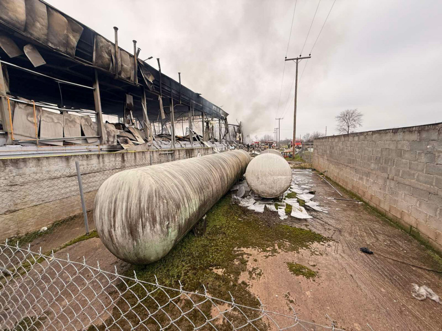Ζήσης Αργυρόπουλος: Η Χημεία που δεν μαθαίνουμε... Ζήσης Αργυρόπουλος: Η Χημεία που δεν μαθαίνουμε...