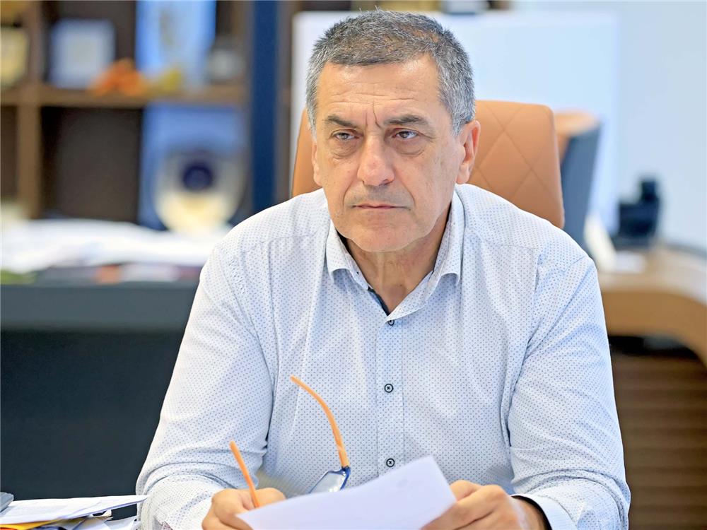 Δεύτερη θέση για Δημήτρη Κουρέτα στους περιφερειάρχες σε πανελλαδική δημοσκόπηση