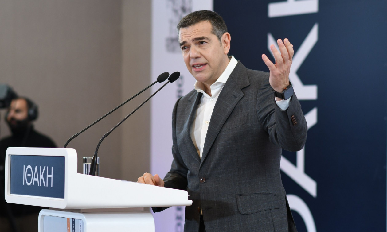 ΛΑΡΙΣΑ - Το πρόσωπο-έκπληξη που θα μιλήσει στην παρουσίαση του βιβλίου του Αλέξη Τσίπρα στη Λάρισα ΛΑΡΙΣΑ - Το πρόσωπο-έκπληξη που θα μιλήσει στην παρουσίαση του βιβλίου του Αλέξη Τσίπρα στη Λάρισα