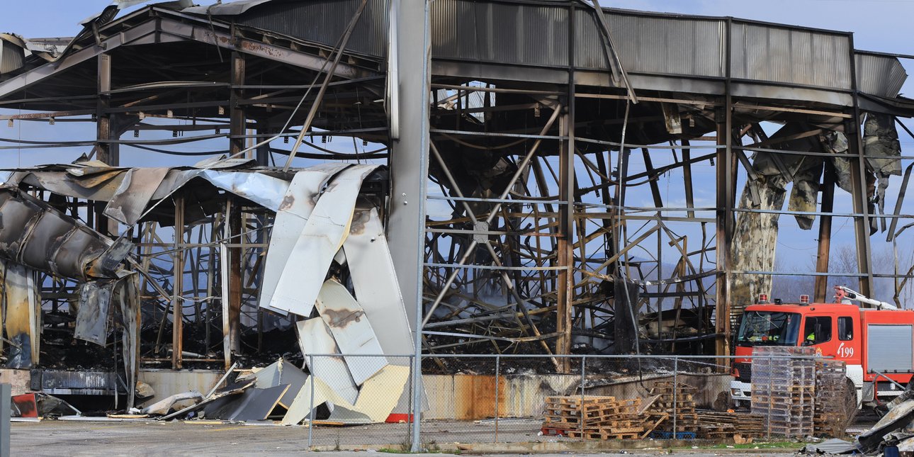 ΤΡΙΚΑΛΑ - Προσωρινή αναστολή λειτουργίας στο μοιραίο εργοστάσιο της Βιολάντα αποφάσισε η Περιφέρεια Θεσσαλίας ΤΡΙΚΑΛΑ - Προσωρινή αναστολή λειτουργίας στο μοιραίο εργοστάσιο της Βιολάντα αποφάσισε η Περιφέρεια Θεσσαλίας