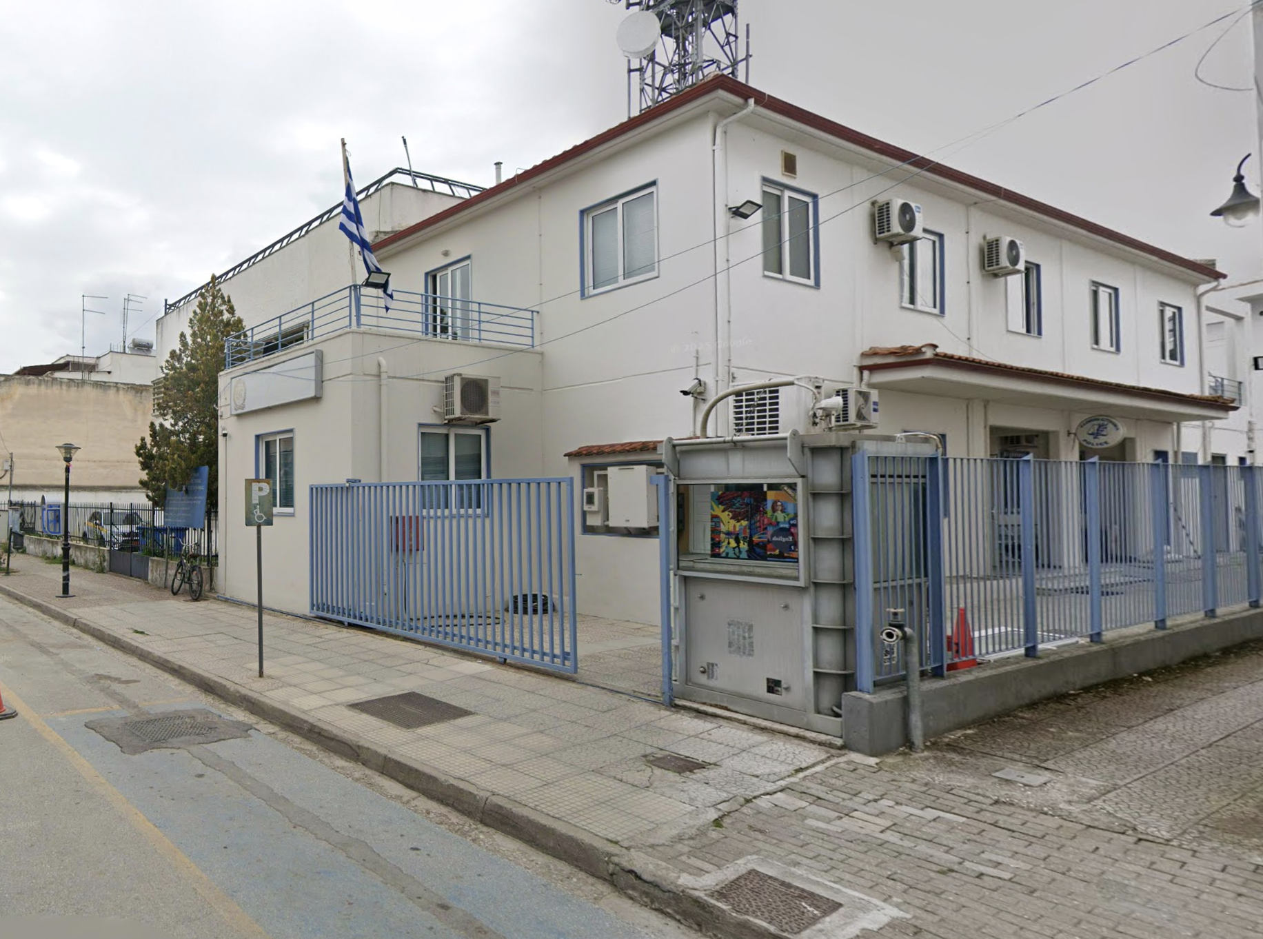 Σοφάδες: Ληστεία σε περίπτερο – Τρεις δράστες ντυμένοι μασκαράδες τραυμάτισαν άνδρα