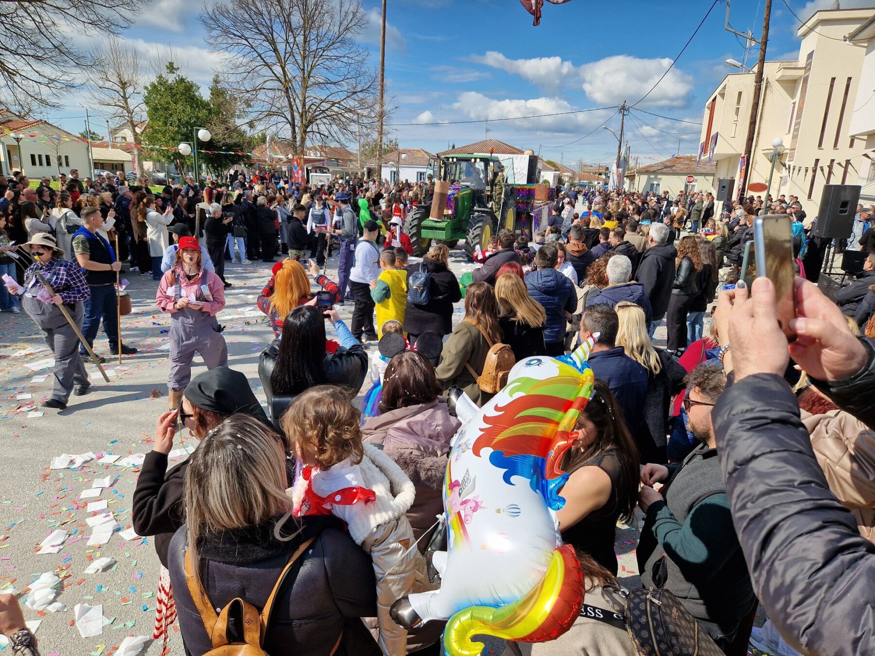 ΒΟΛΟΣ - Καρναβάλι 2026: «Βούλιαξε» το Στεφανοβίκειο – Εντυπωσιακή η γιορτή κεφιού και παράδοσης ΒΟΛΟΣ - Καρναβάλι 2026: «Βούλιαξε» το Στεφανοβίκειο – Εντυπωσιακή η γιορτή κεφιού και παράδοσης