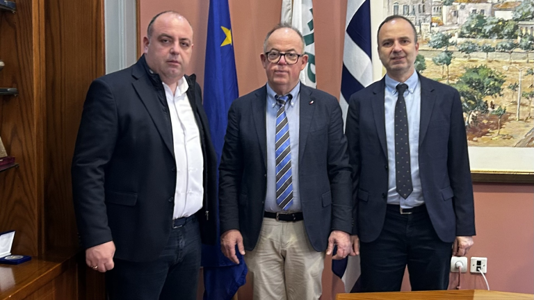 ΛΑΡΙΣΑ - Συνάντηση ΟΣΕΤΕΕ με Επιμελητήριο Λάρισας για την ασφάλεια στους χώρους εργασίας ΛΑΡΙΣΑ - Συνάντηση ΟΣΕΤΕΕ με Επιμελητήριο Λάρισας για την ασφάλεια στους χώρους εργασίας