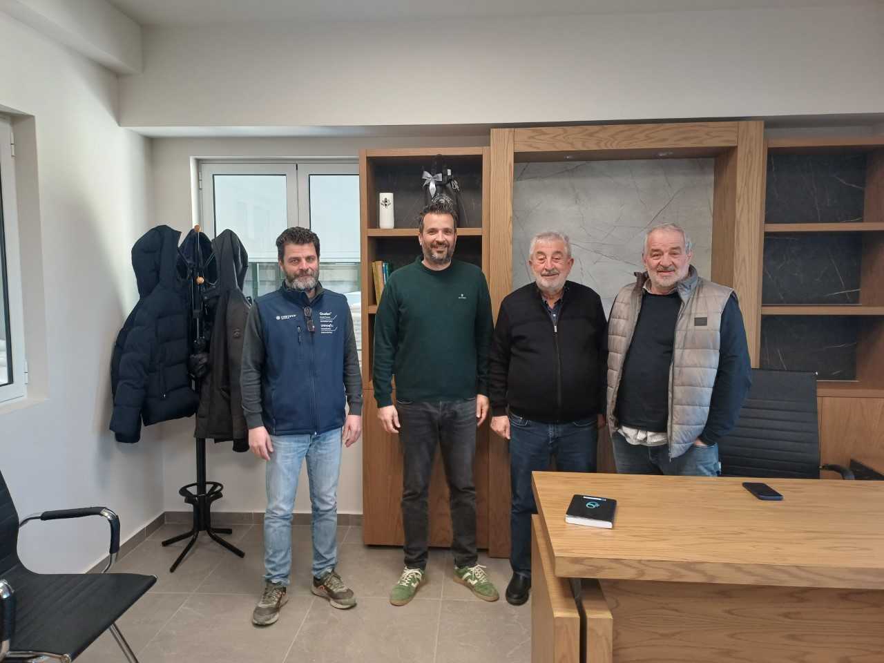 ΘΕΣΣΑΛΙΑ - Στον Συνεταιρισμό Αγελαδοτρόφων και Προβατοτρόφων Δυτ. Θεσσαλίας ο αναπλ. περιφερειάρχης Κ. Μπαρμπούτης ΘΕΣΣΑΛΙΑ - Στον Συνεταιρισμό Αγελαδοτρόφων και Προβατοτρόφων Δυτ. Θεσσαλίας ο αναπλ. περιφερειάρχης Κ. Μπαρμπούτης