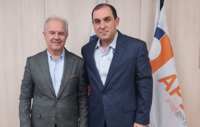 ΛΑΡΙΣΑ - Δήμος Τεμπών: Συνάντηση με Κατσαφάδο για τις αποκαταστάσεις σε υποδομές και παραλιακό μέτωπο ΛΑΡΙΣΑ - Δήμος Τεμπών: Συνάντηση με Κατσαφάδο για τις αποκαταστάσεις σε υποδομές και παραλιακό μέτωπο