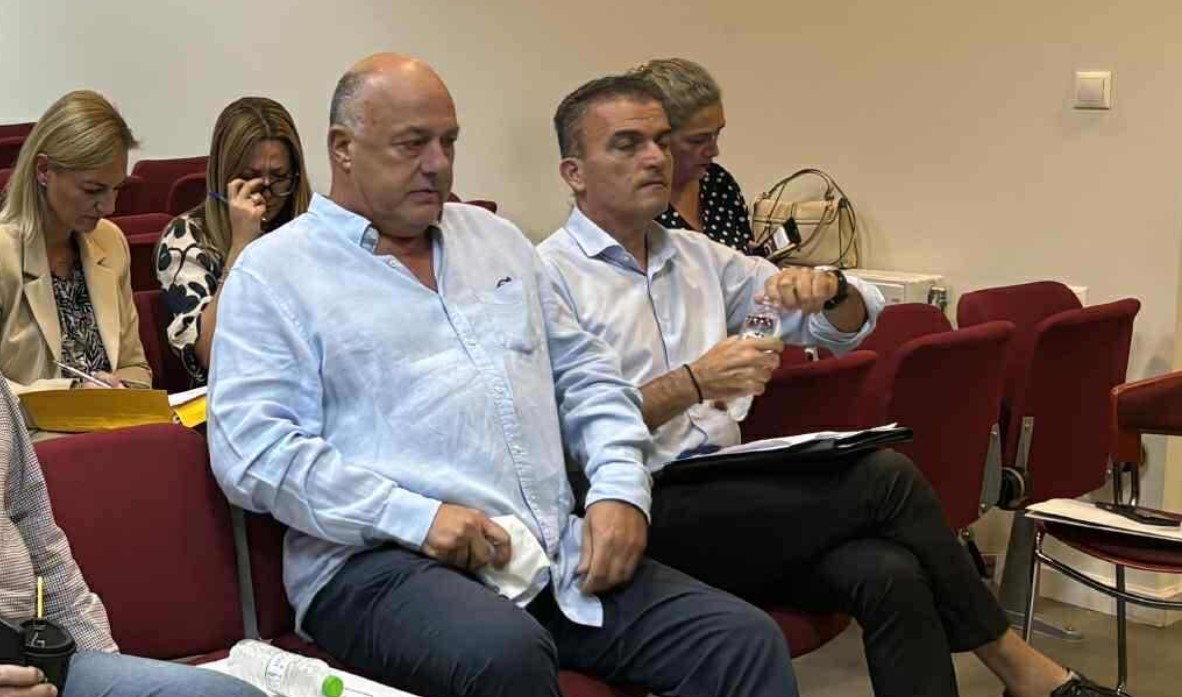 Οι ενεργειακές κοινότητες της Λάρισας και του Βόλου...Με ευάλωτα νοικοκυριά η μια χωρίς αυτά η άλλη Οι ενεργειακές κοινότητες της Λάρισας και του Βόλου...Με ευάλωτα νοικοκυριά η μια χωρίς αυτά η άλλη