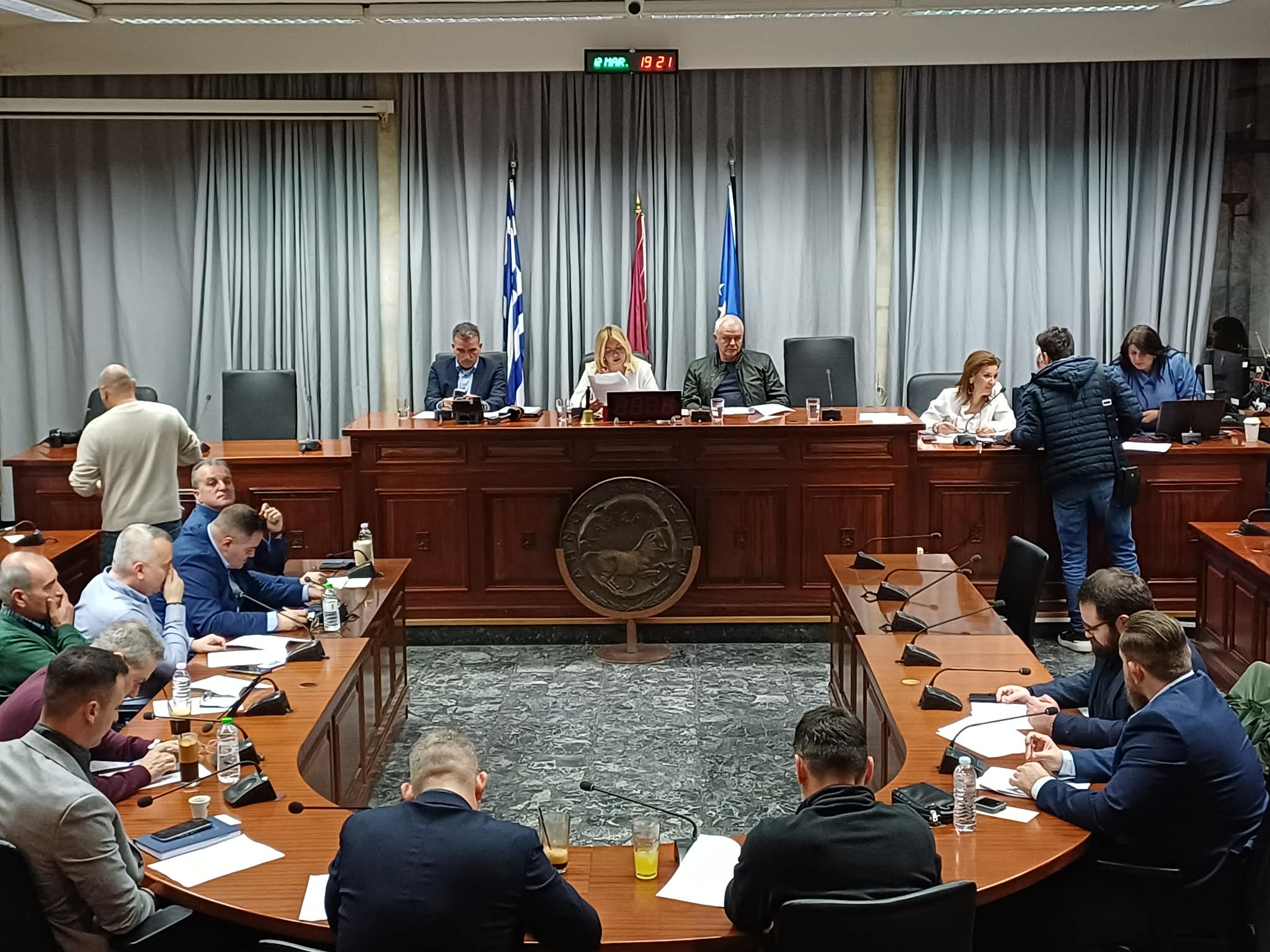 ΛΑΡΙΣΑ - Ένταση στη χθεσινή συνεδρίαση του δημοτικού συμβουλίου- αποχώρησε η Συμπαράταξη Λαρισαίων (ΦΩΤΟ) ΛΑΡΙΣΑ - Ένταση στη χθεσινή συνεδρίαση του δημοτικού συμβουλίου- αποχώρησε η Συμπαράταξη Λαρισαίων (ΦΩΤΟ)