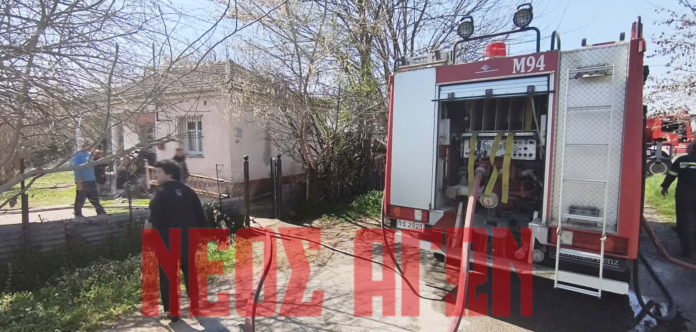 Στις φλόγες τυλίχθηκε το μεσημέρι κατοικία στο Μακρυχώρι Καρδίτσας (ΦΩΤΟ)