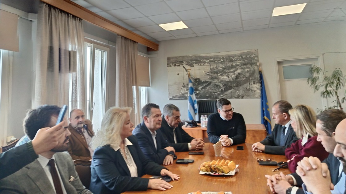 ΒΟΛΟΣ - ΟΛΒ: Αιχμές για παραλείψεις στη μελέτη και ενστάσεις για το κόστος απομάκρυνσης των σκουπιδιών (video) ΒΟΛΟΣ - ΟΛΒ: Αιχμές για παραλείψεις στη μελέτη και ενστάσεις για το κόστος απομάκρυνσης των σκουπιδιών (video)