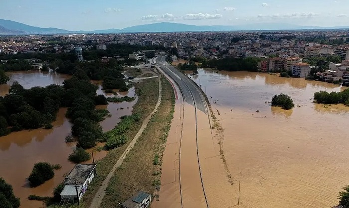 ΛΑΡΙΣΑ - «Daniel»: Εκτός αποζημιώσεων δενδροπαραγωγοί στον Δήμο Τεμπών για καταστροφές από φερτά υλικά ΛΑΡΙΣΑ - «Daniel»: Εκτός αποζημιώσεων δενδροπαραγωγοί στον Δήμο Τεμπών για καταστροφές από φερτά υλικά
