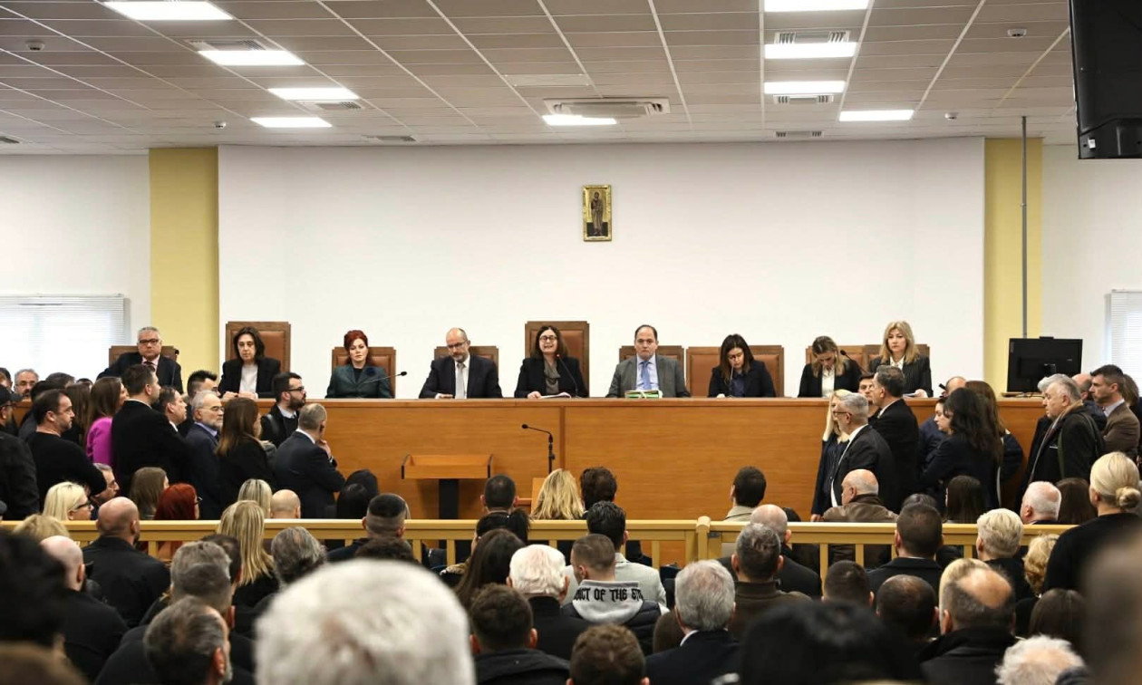 ΛΑΡΙΣΑ - Ξεκίνησε πάλι η ανάγνωση των ονομάτων των 36 κατηγορουμένων στη δίκη για τα Τέμπη ΛΑΡΙΣΑ - Ξεκίνησε πάλι η ανάγνωση των ονομάτων των 36 κατηγορουμένων στη δίκη για τα Τέμπη