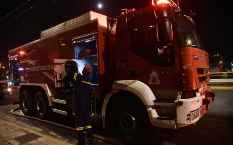 Ανατροπή βυτιοφόρου υγραερίου στον Αλμυρό – Τραυματίας ο οδηγός, σε επιφυλακή η Πυροσβεστική