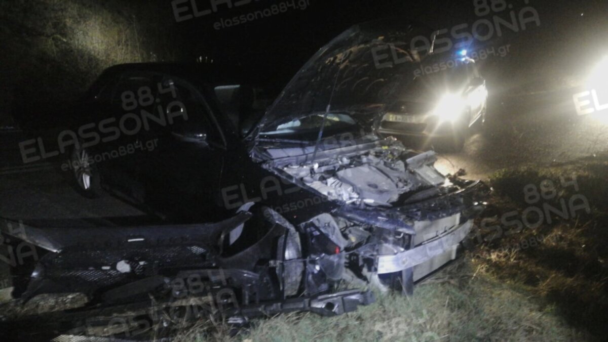 Τραγωδία σε τροχαίο έξω από την Ελλασόνα με έναν νεκρό και δύο τραυματίες-πλαγιομετωπική σύγκρουση δύο ΙΧ (ΦΩΤΟ)