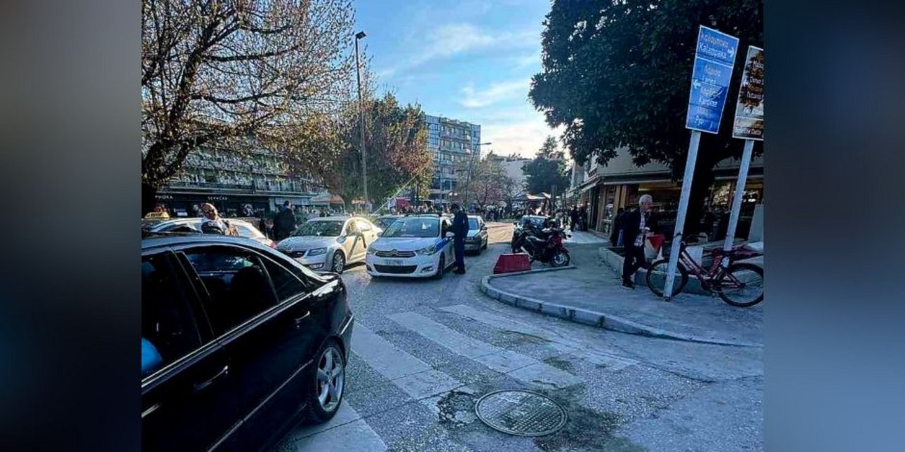 ΤΡΙΚΑΛΑ - Τρίκαλα: Μπλόκα της Τροχαίας ανήμερα της 25ης Μαρτίου -Αλκοτέστ σε πλήρωμα περιπολικού ΤΡΙΚΑΛΑ - Τρίκαλα: Μπλόκα της Τροχαίας ανήμερα της 25ης Μαρτίου -Αλκοτέστ σε πλήρωμα περιπολικού