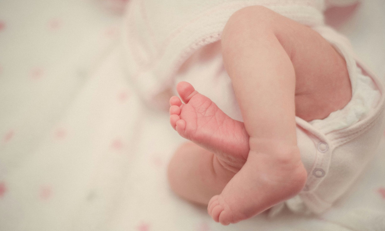 ΕΛΛΑΔΑ - Πάτρα: Στο Καραμανδάνειο βρέφος με εγκαύματα και κατάγματα - Ερευνάται ενδεχόμενο κακοποίησης ΕΛΛΑΔΑ - Πάτρα: Στο Καραμανδάνειο βρέφος με εγκαύματα και κατάγματα - Ερευνάται ενδεχόμενο κακοποίησης