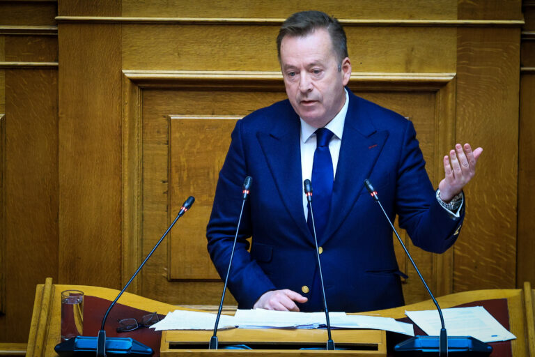 ΛΑΡΙΣΑ - Αναφορά Β. Κόκκαλη για ελλείψεις δασκάλων στην περιοχή της Λάρισας ΛΑΡΙΣΑ - Αναφορά Β. Κόκκαλη για ελλείψεις δασκάλων στην περιοχή της Λάρισας