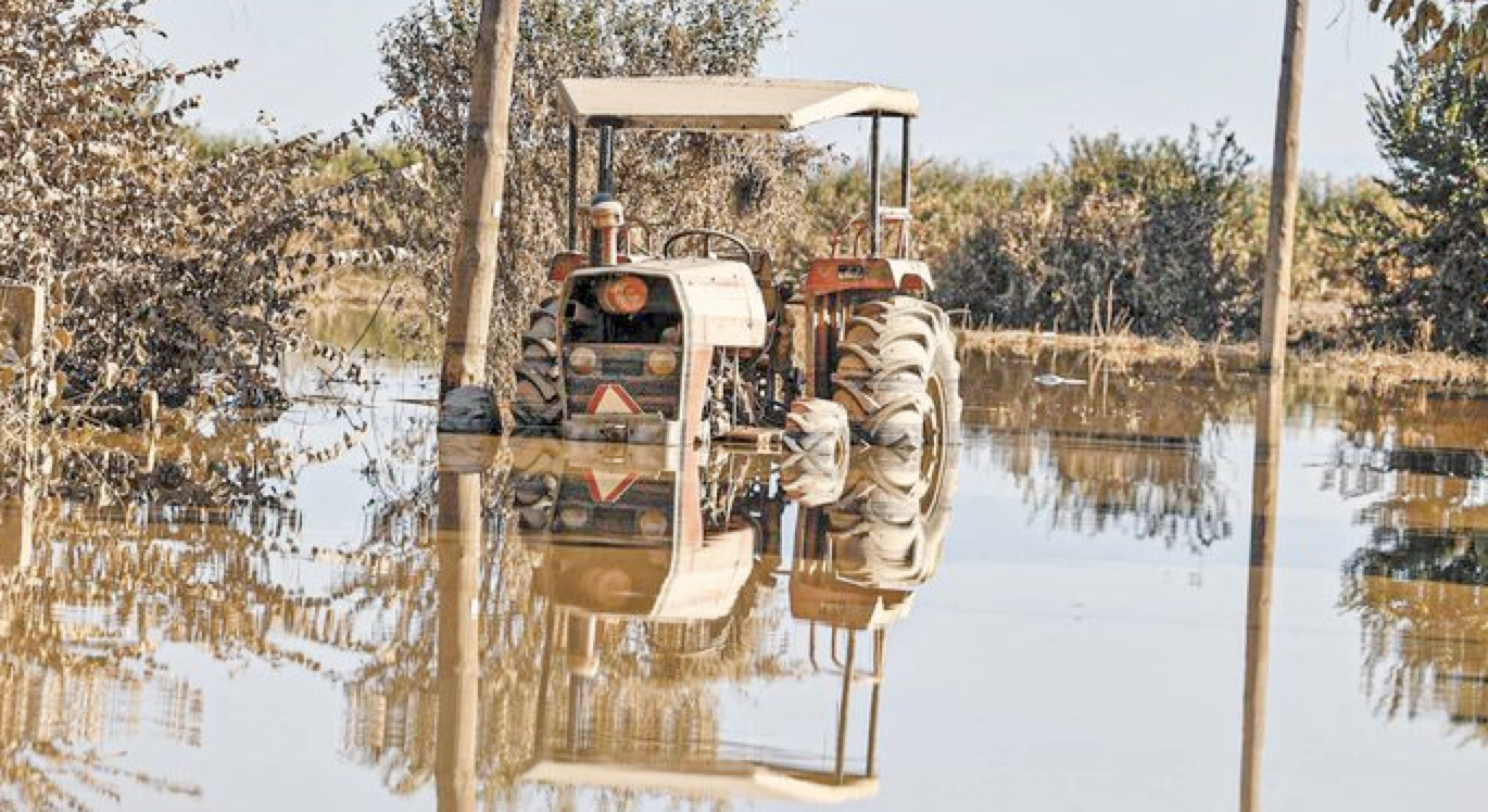 Αγροτικά - Με ασφαλιστική ικανότητα αγρότες και κτηνοτρόφοι που έχουν πληγεί από φυσικές καταστροφές Αγροτικά - Με ασφαλιστική ικανότητα αγρότες και κτηνοτρόφοι που έχουν πληγεί από φυσικές καταστροφές