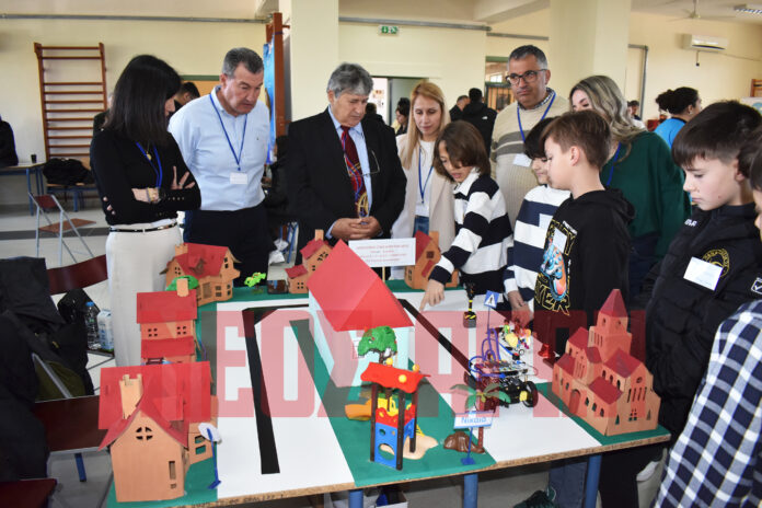 ΚΑΡΔΙΤΣΑ - Γιορτή της Εκπαιδευτικής Ρομποτικής στην Καρδίτσα (ΦΩΤΟ - ΒΙΝΤΕΟ) ΚΑΡΔΙΤΣΑ - Γιορτή της Εκπαιδευτικής Ρομποτικής στην Καρδίτσα (ΦΩΤΟ - ΒΙΝΤΕΟ)