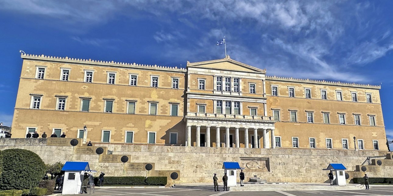 ΟΠΕΚΕΠΕ: Είναι τρεις οι δικογραφίες για τους 11 + 2 και τους 5 πρώην βουλευτές -Τα αδικήματα που ερευνώνται