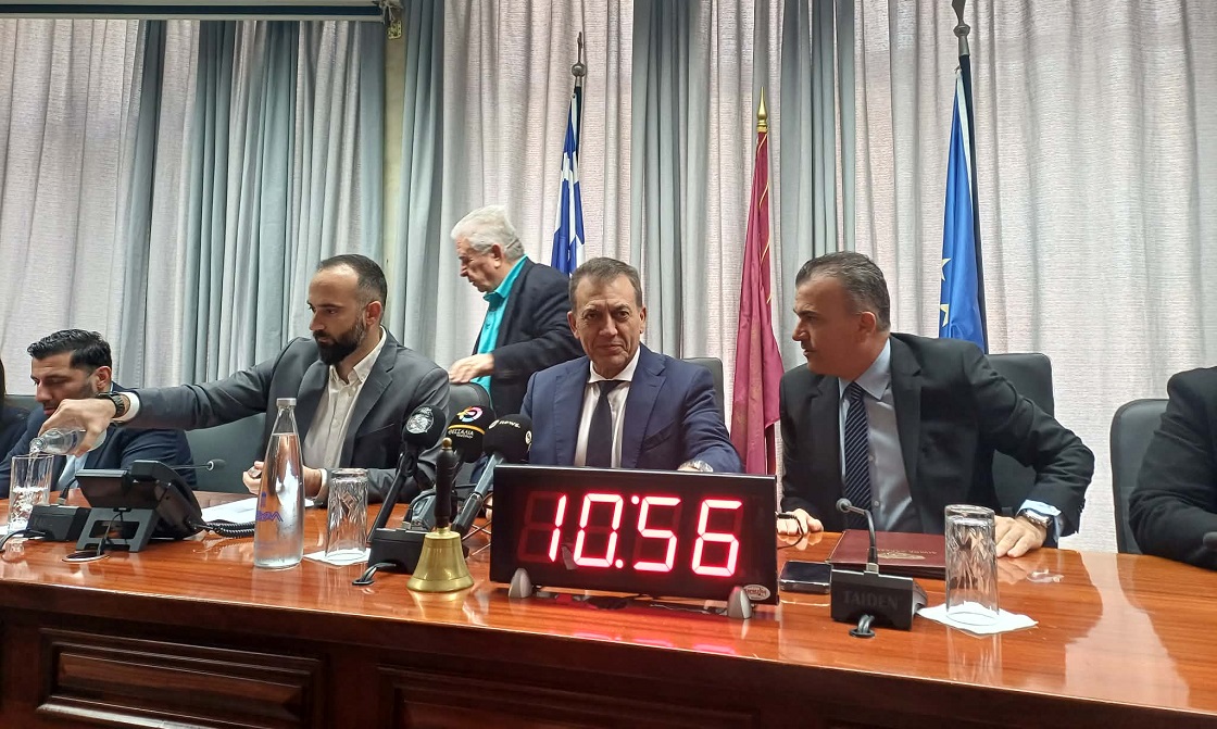 Βρούτσης από Λάρισα: 8,7 εκατ. ευρώ για την κατασκευή του νέου ΕΑΚ (κλειστό Αλκαζάρ)-ΦΩΤΟ