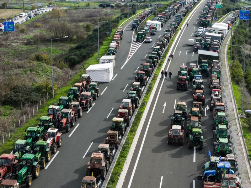 ΚΑΡΔΙΤΣΑ - Πασχαλινό «μπλόκο» αγροτών Καρδίτσας στον Ε-65 με τρακτέρ – Συμμετοχή και από αγροτικούς συλλόγους Δυτ. Μακεδονίας ΚΑΡΔΙΤΣΑ - Πασχαλινό «μπλόκο» αγροτών Καρδίτσας στον Ε-65 με τρακτέρ – Συμμετοχή και από αγροτικούς συλλόγους Δυτ. Μακεδονίας