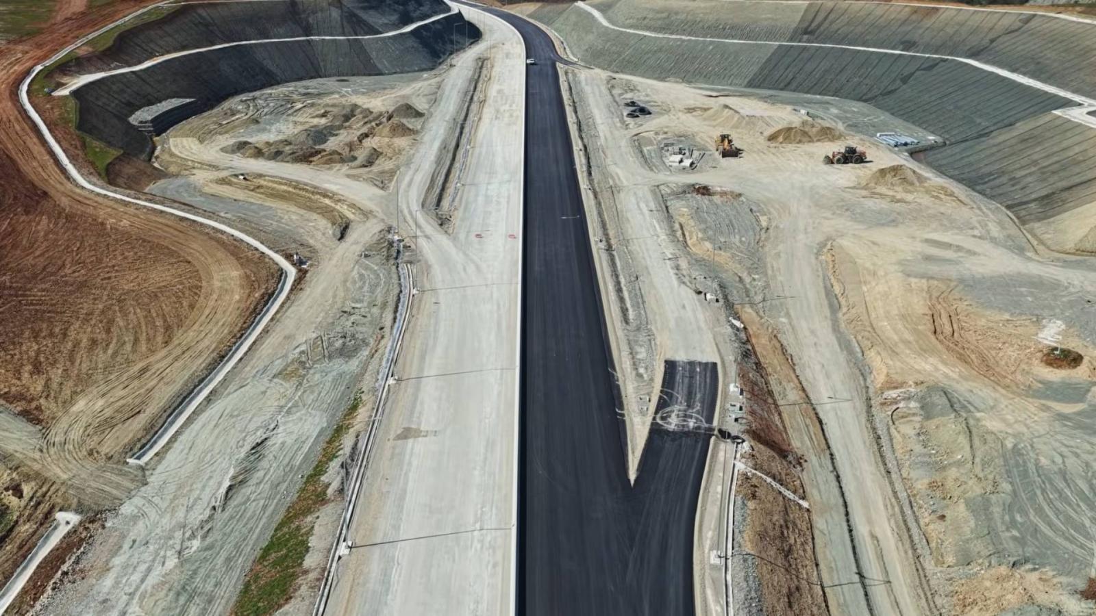 ΘΕΣΣΑΛΙΑ - Αυτοκινητόδρομος Κεντρικής Ελλάδας – Ε65: προχωρούν τα έργα στο τμήμα Αγιόφυλλο – Εγνατία Οδός (video) ΘΕΣΣΑΛΙΑ - Αυτοκινητόδρομος Κεντρικής Ελλάδας – Ε65: προχωρούν τα έργα στο τμήμα Αγιόφυλλο – Εγνατία Οδός (video)