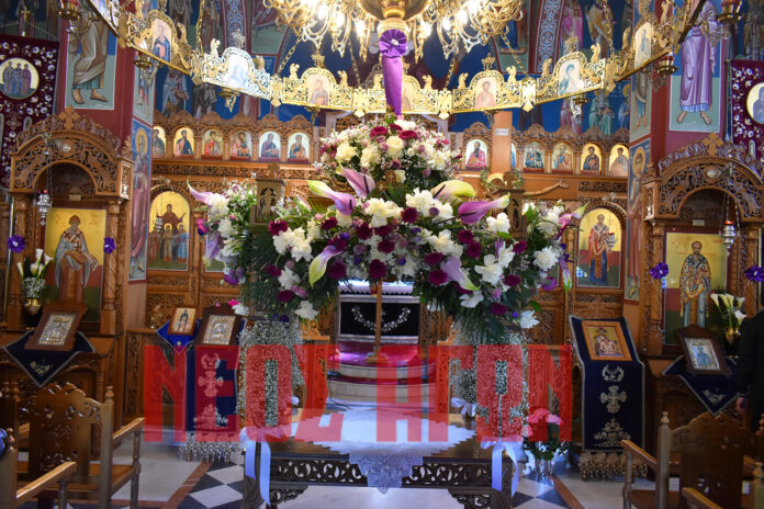 Στολίστηκαν οι Επιτάφιοι της Καρδίτσας (φωτο - βίντεο)