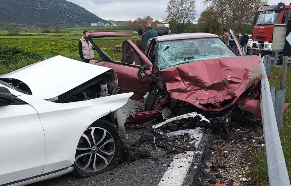 Στην αγκαλιά της μητέρας του στο μπροστινό κάθισμα βρισκόταν το 3χρονο παιδί που σκοτώθηκε σε τροχαίο στην Καβάλα