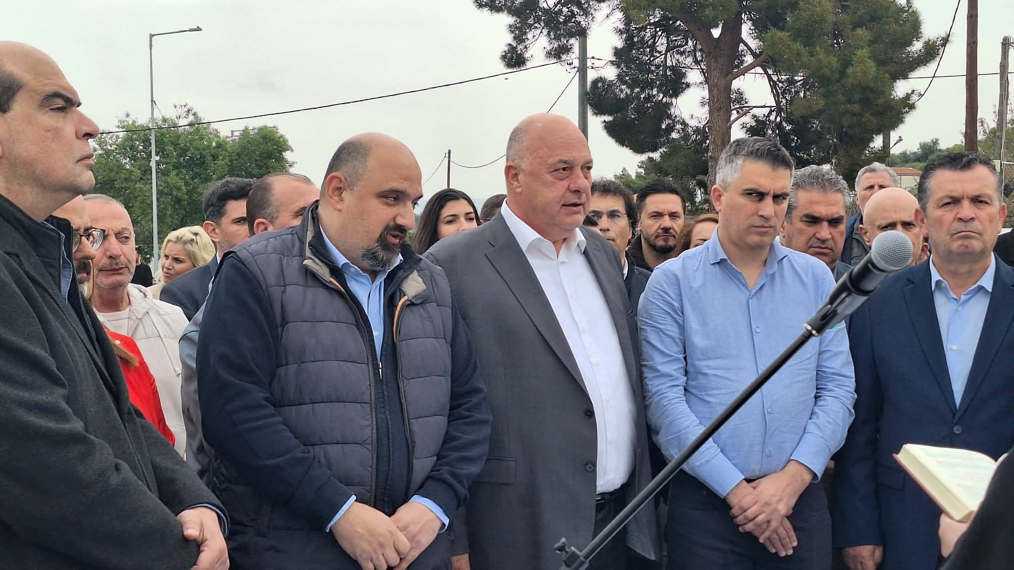 Παραδόθηκε στην κυκλοφορία η γέφυρα στο Αλιγαρόρεμα- παρουσία Χρ. Δήμα η τελετή των εγκαινίων (ΦΩΤΟ+video)